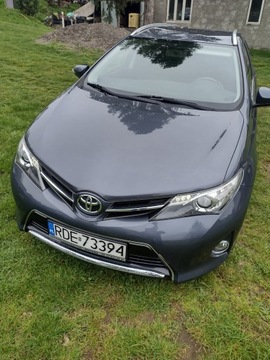 Toyota Auris II kombi