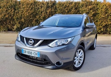 Nissan Qashqai Nissan Qashqai 1.2 2015 Led P...