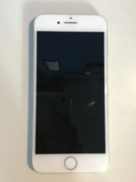 iPhone 8 64GB srebrny 