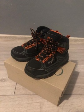 Buty ELBRUS wodoodporne rozm 29 idealne