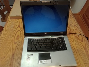 Laptop Acer TravelMate 4230