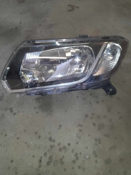 Lampa przednia lewa Dacia Logan tyc