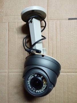 Kamera CCTV kolor 2.8 do 12 mm 12V. Kenik