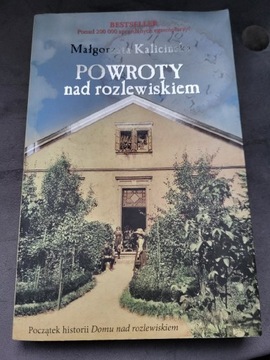 Książka Powroty nad rozlewiskiem 