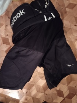 Spodnie Reebok 16K rozmiar L 