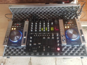 2x CDJ200 + RELOOP RMX 40 USB