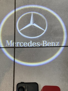 Projektor led Mercedes do drzwi samochodowych 2szt