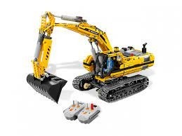 LEGO Technic Zmotoryzowana koparka 8043