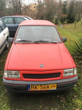 OPEL CORSA, AUDI 80, VW - sprzedam auta z kolekcji