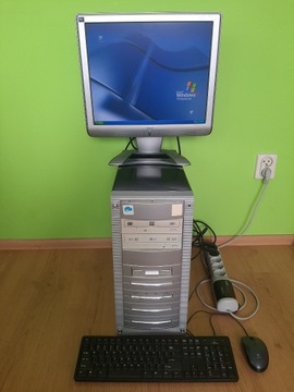 Komputer stacjonarny ASUS