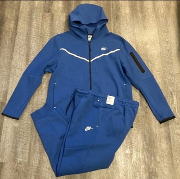 Nike Tech Fleece 