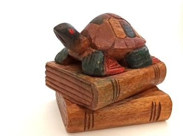 Żółw podpórka do książek żółw drewno 