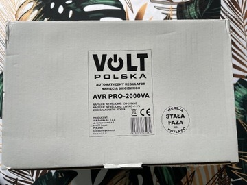 Stabilizator napięca Volt Polska AVR PRO-2000VA 