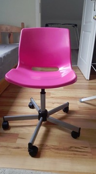 Krzesło dziecięce IKEA używane
