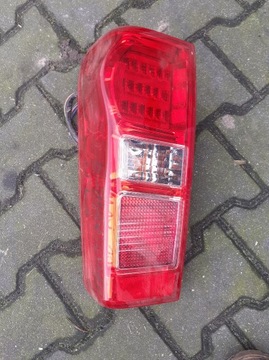 ISUZU D-MAX lampa tylna ORGINAŁ,HALOGEN LEWA