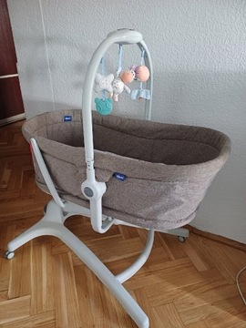 Chicco hug 4in1 z przewijakiem 