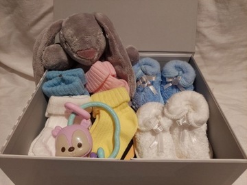Prezent na baby shower, gift box dla niemowlaka 