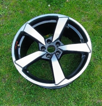 Felga 19" audi A4 A5 8W0601025FS