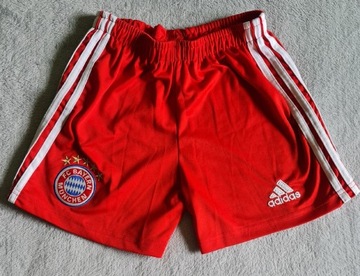 Krótkie spodenki Adidas FC Bayern rozmiar 128