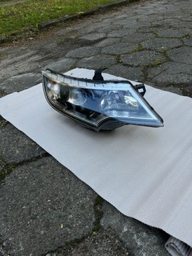 Honda Civic IX LIFT 2017 r. LAMPA PRZEDNIA PRAWA 