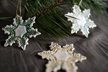 Ceramiczne gwiazdki ozdoba świąteczna na choinkę