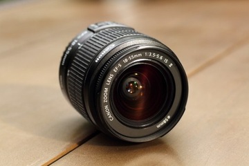 Obiektyw Canon EF-S 18-55 mm 1:3.5-5.6 IS II