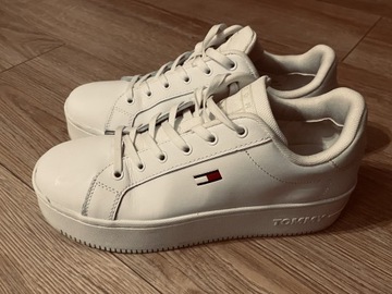 Sneakersy Tommy Hilfiger rozm 39 okazja jak nowe!!