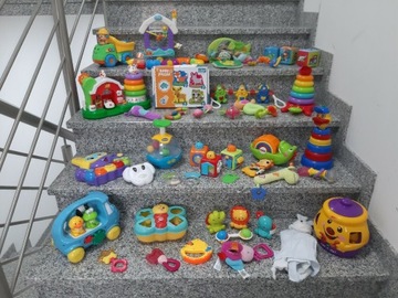 Zestaw 45 sztuk zabawek grające FisherPrice Chicco