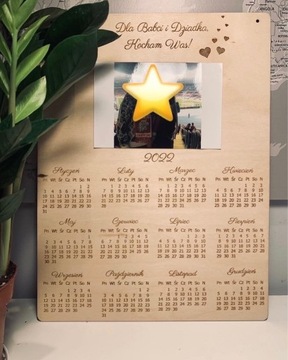 Drewniany kalendarz dla dziadków