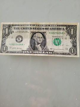 Banknoty 1 dolar z gwiazdka 