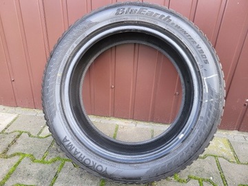 Opony Zimowe komplet 4 szt Yokohama 215/55/R18 V95