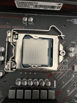 Procesor Intel I5 9600kf ddr4