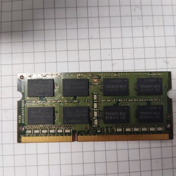 Pamięć RAM DDR3 Samsung M471B5273DH3 4GB