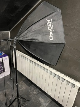 Softbox ze statywem i żarówką Cinegen 90cm 85W