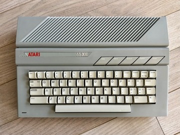 Atari 65XE, super stan, sprawny 100%