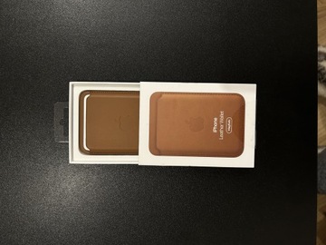 Apple iPhone leather wallet mag safe 