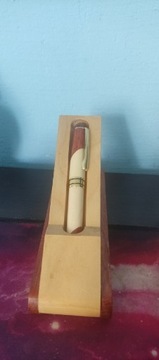 Elegancki długopis drewno 