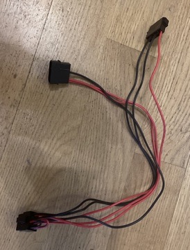 Adapter zasilania grafiki 2xMolex ->8(6+2) PIN