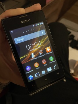 Smartfon Sony Xperia E