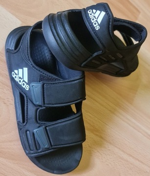 Sandały piankowe adidas rozmiar 33