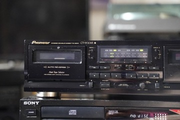 Magnetofon stereo deck PIONEER CTW 208R- AUTOREWERS