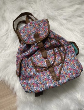 Plecaczek vintage w kwiatowy wzór 