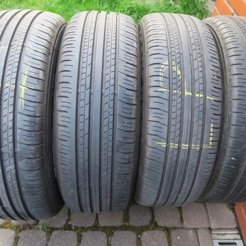 Opony letnie Dunlop 225/60 R18 stan bardzo dobry