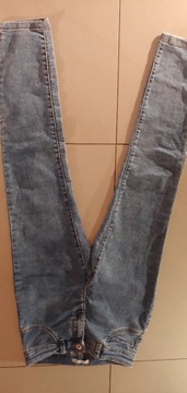 Spodnie jeans  Reserved r.152