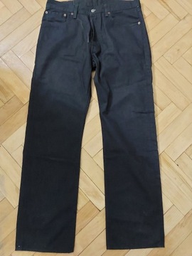 Spodnie marki Levi's 501 - czarne
