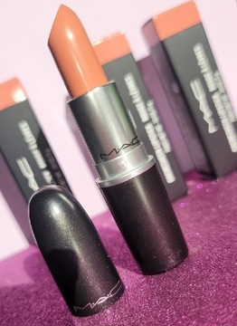 Mac - Pomadka Soft Kisses 236 Lekko Błyszcząca