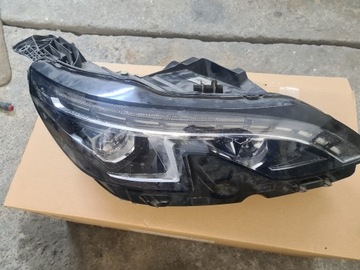 Lampa prawa przód Peugeot 508 9826572680