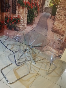 Szklany stolik + 3 krzesła