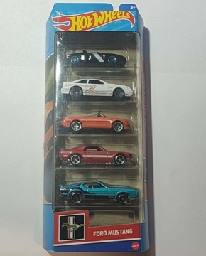 Hot Wheels ford mustang 5 pak 