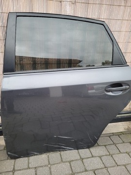 Drzwi tylne lewe Toyota Prius+ 
